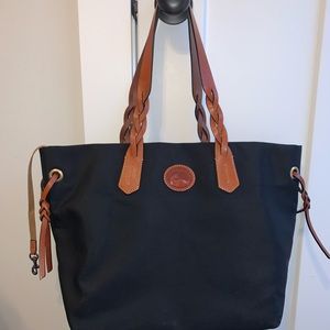 Large Dooney & Bourke Nylon Purse/ Tote Bag